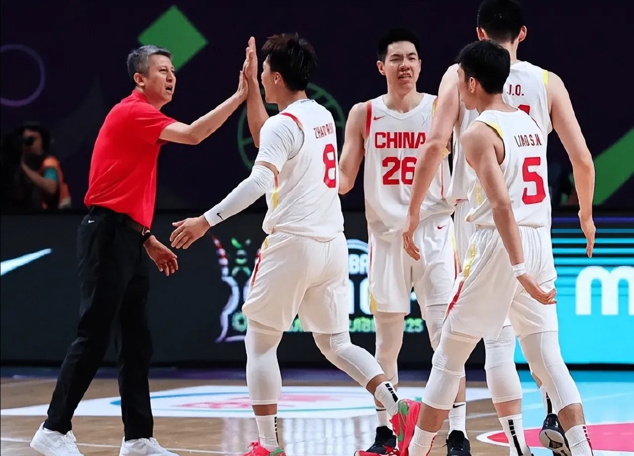 冲刺阶段广厦男篮调整名单以备全明星赛，门线救险环节打磨，话题不断，心理建设被强调的简单介绍